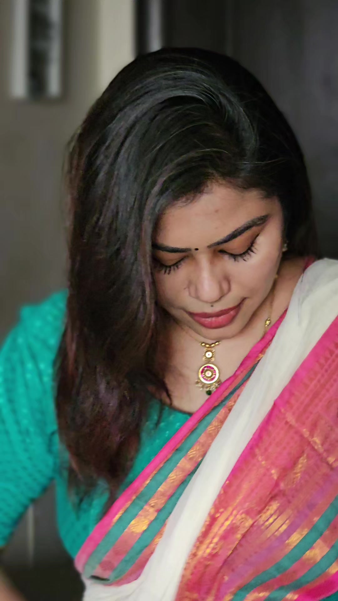 @Nithyapradeep1