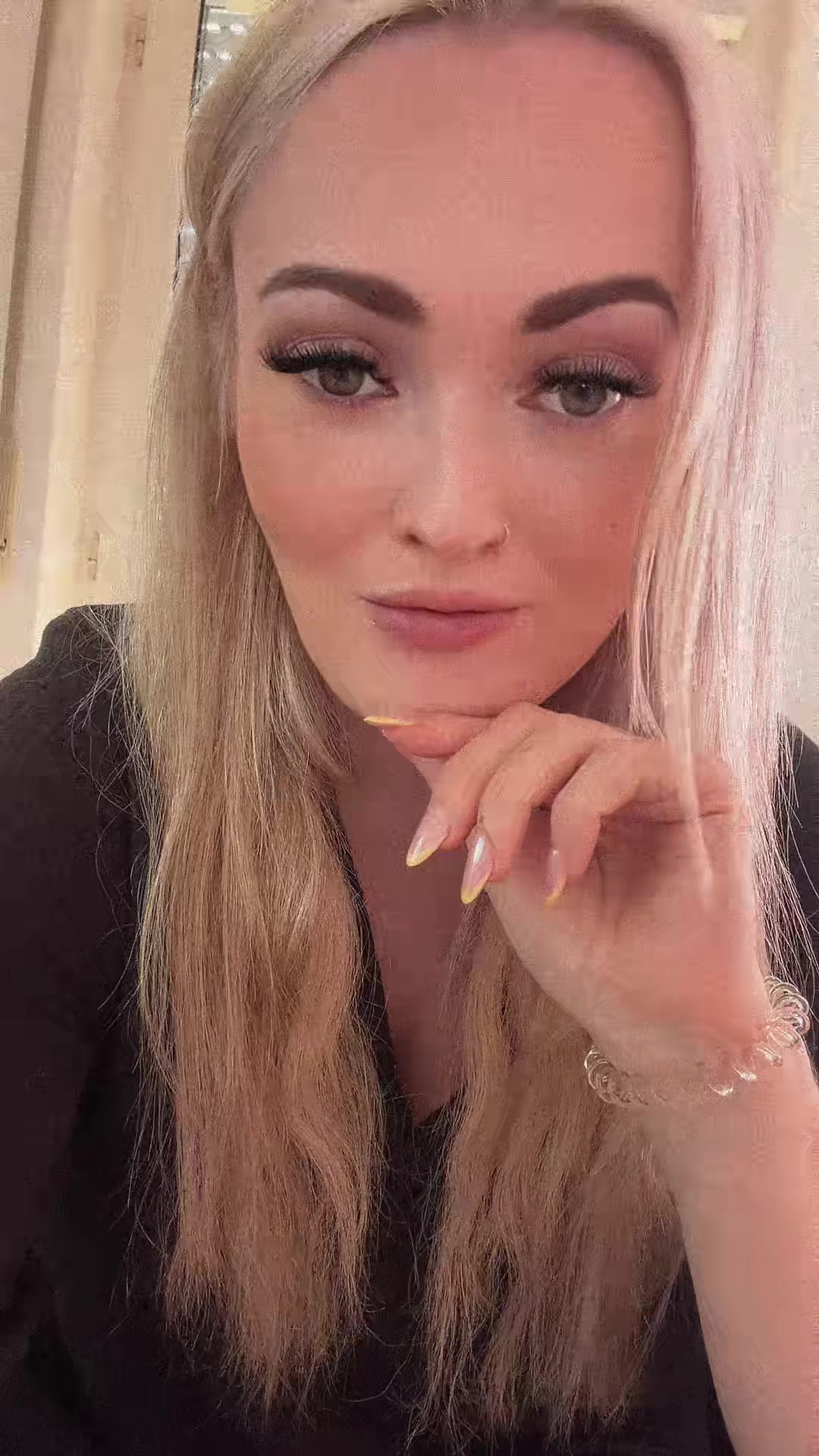 @Alex-Blond