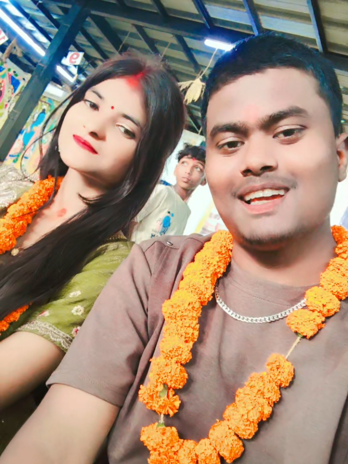 @Dinesh_Deewana_1
