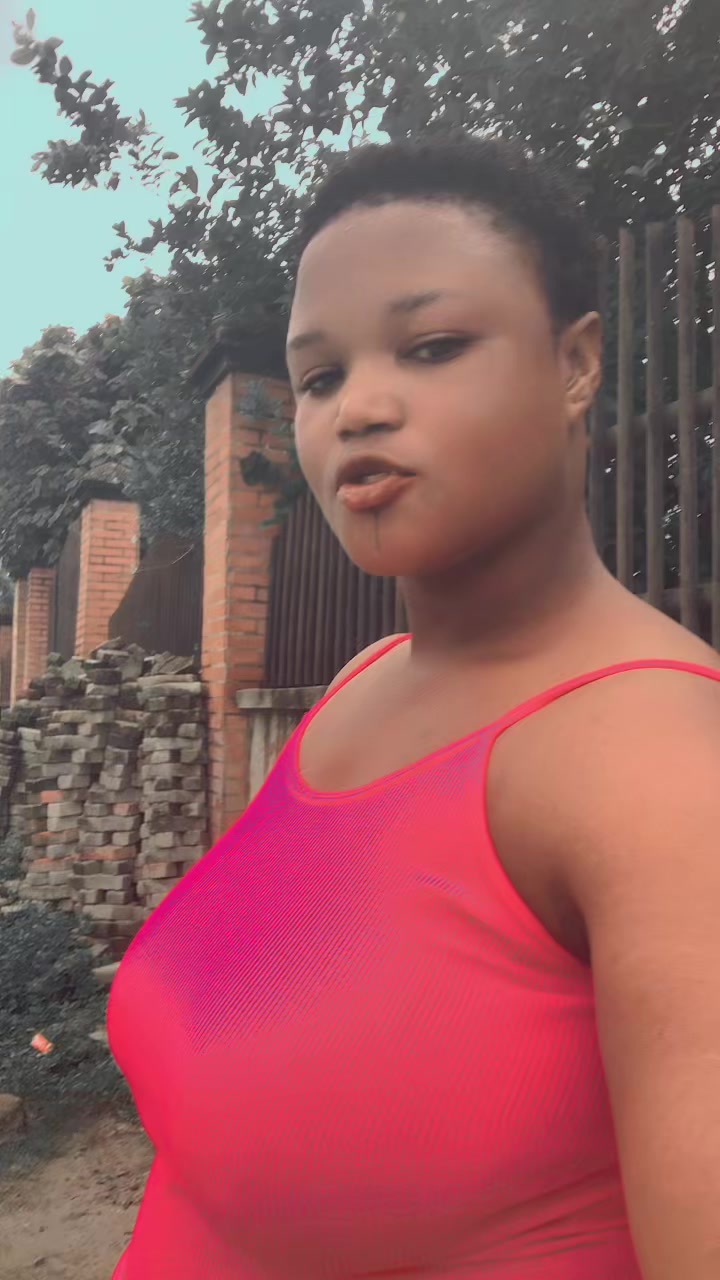 @Anikeade💕💕🥹