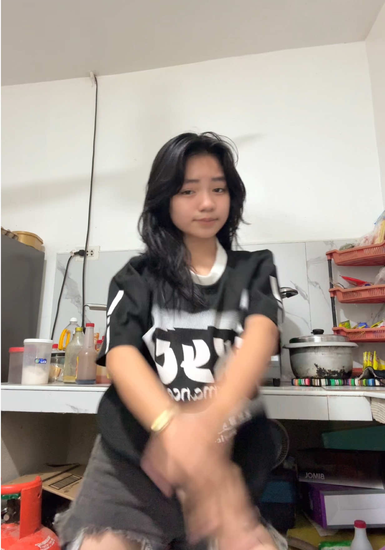 @zelynics