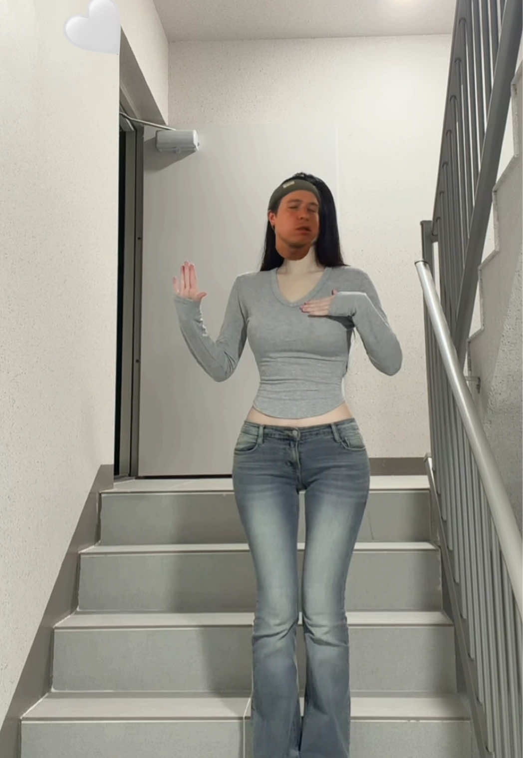 @은