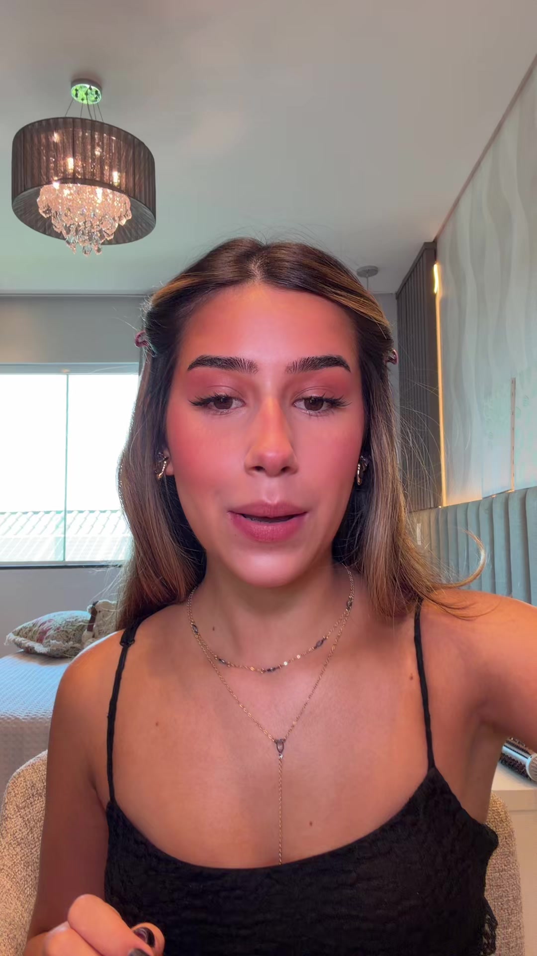 @Isadora