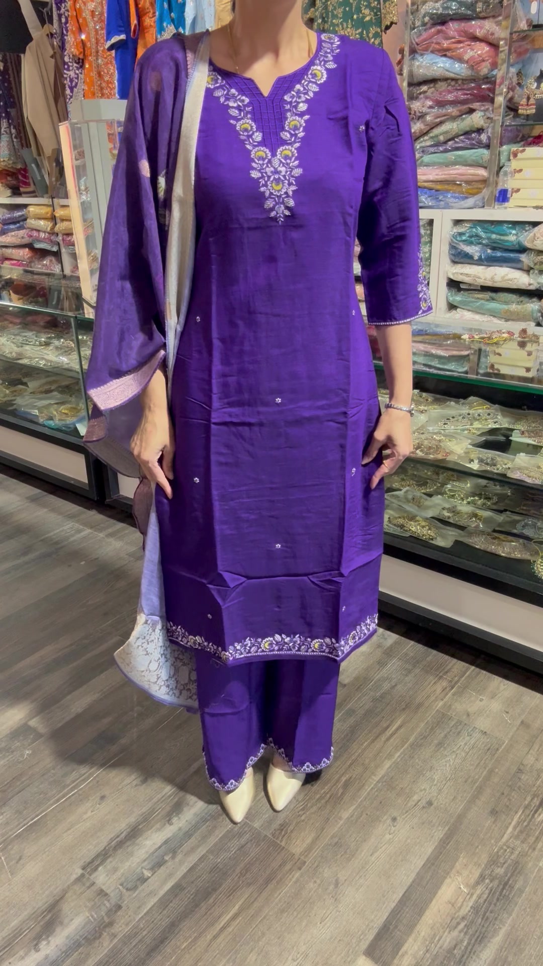 @𝗭𝗔𝗥𝗜 𝗖𝗥𝗘𝗔𝗧𝗜𝗢𝗡
