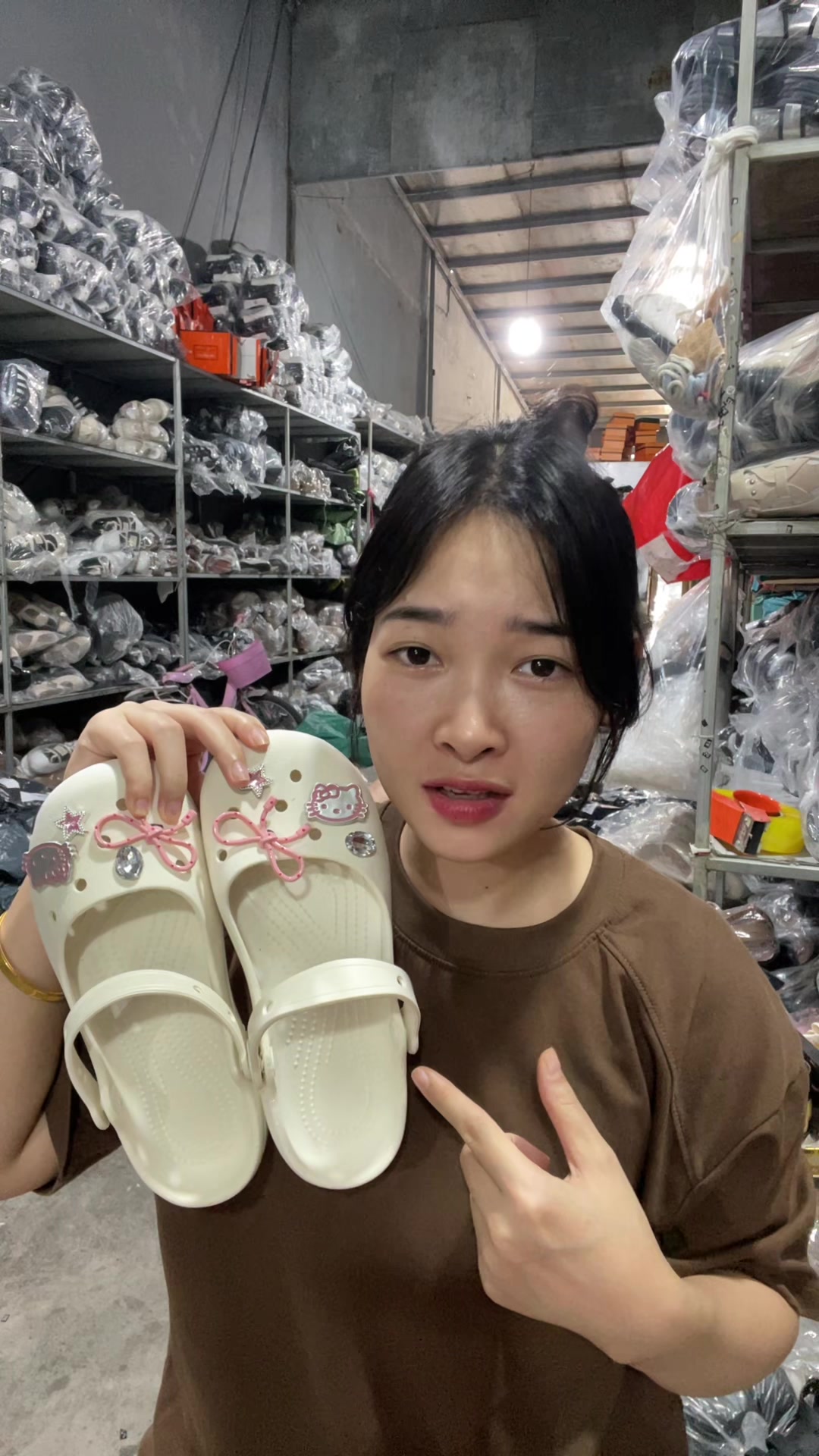 @HỒNG XI&Ecirc;M