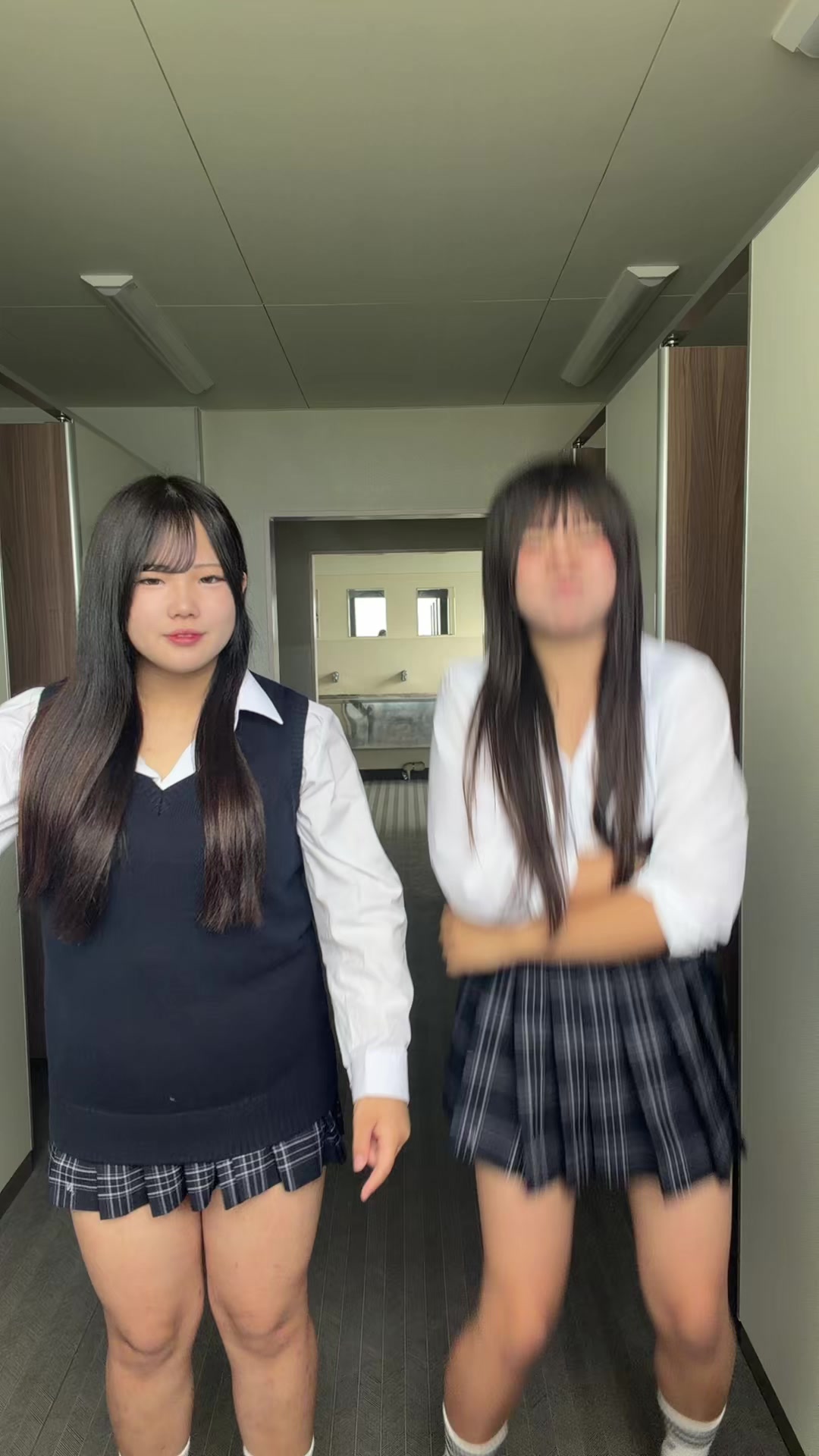 @アヤ