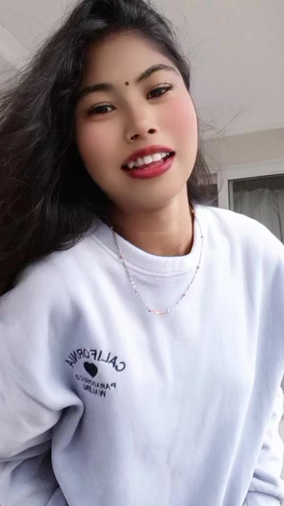 @Radha💦✨