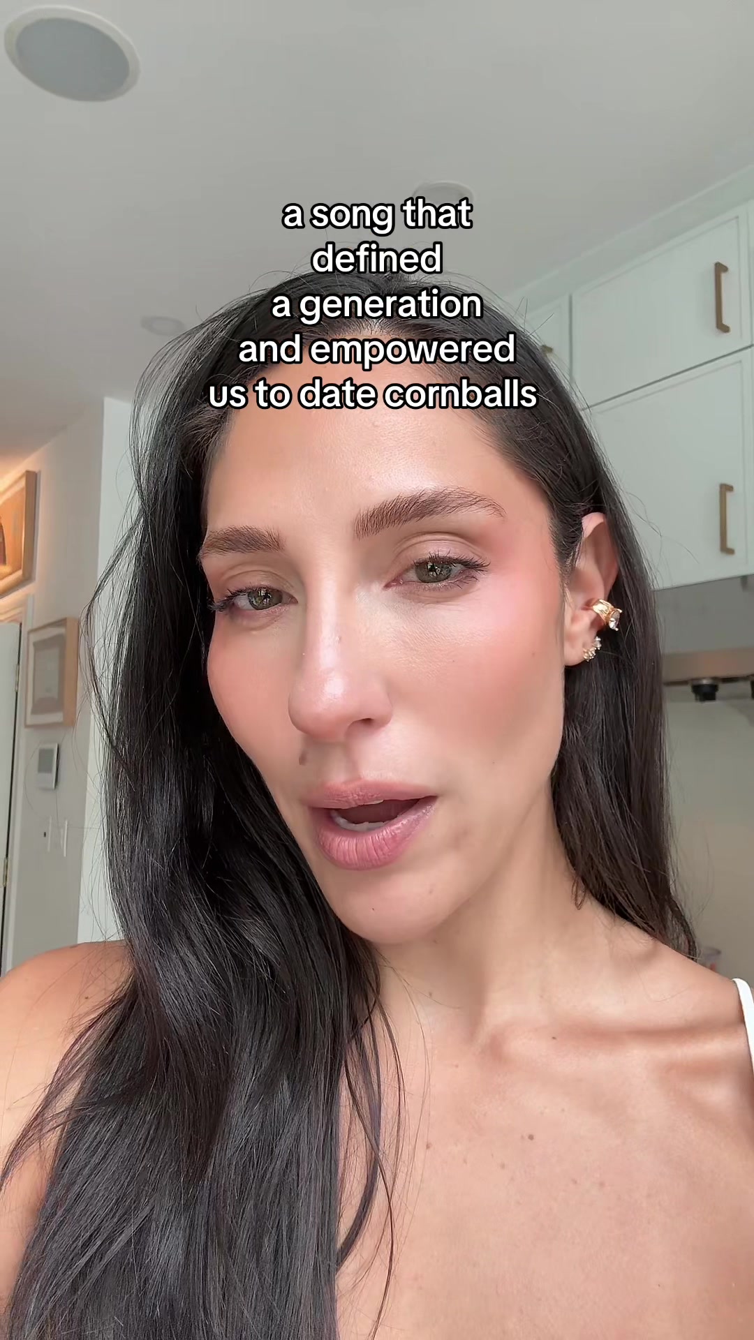 @hellotefi