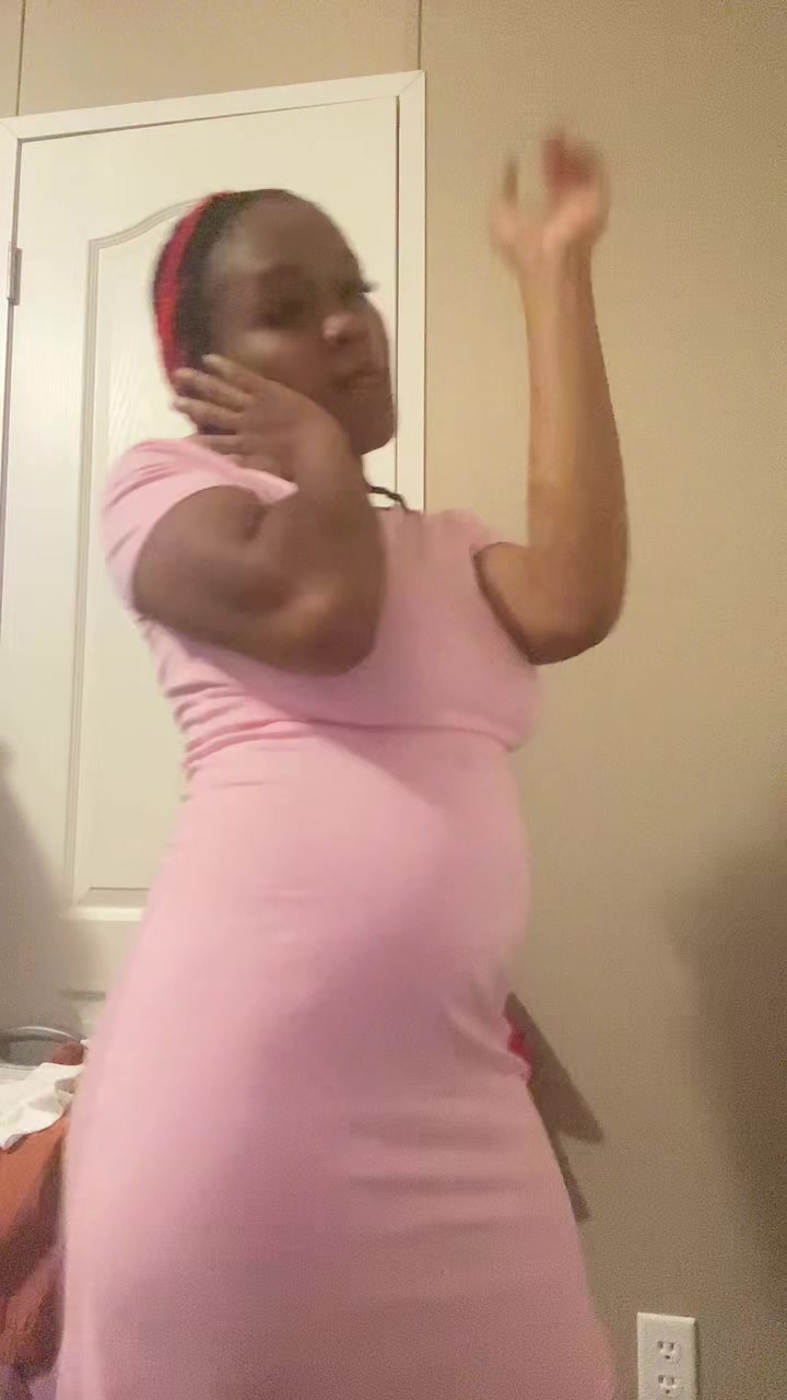 @Slutmeoutniya
