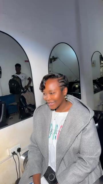 @Nachi beauty hair salon 💇♀️