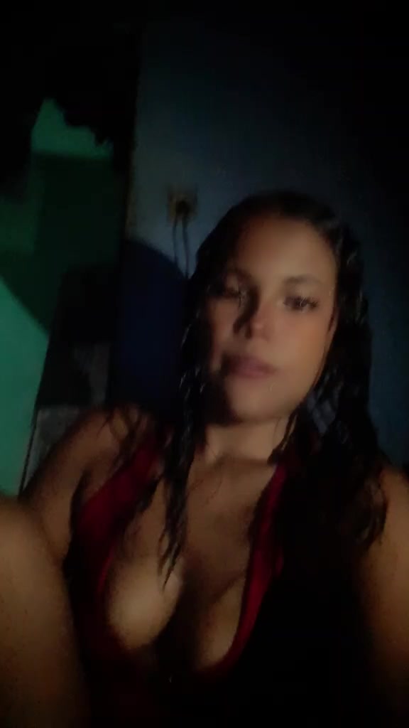 @Alana moreninha🌸