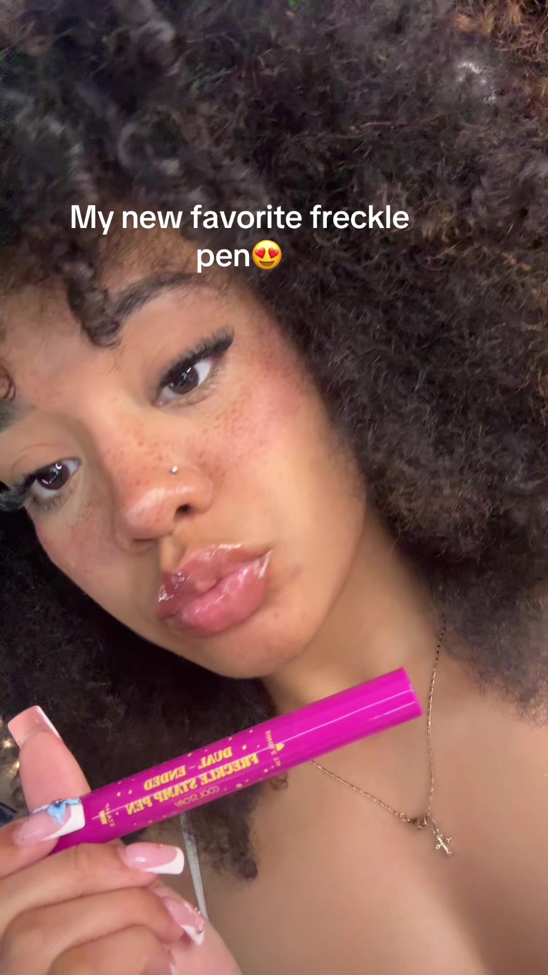 @<3😘