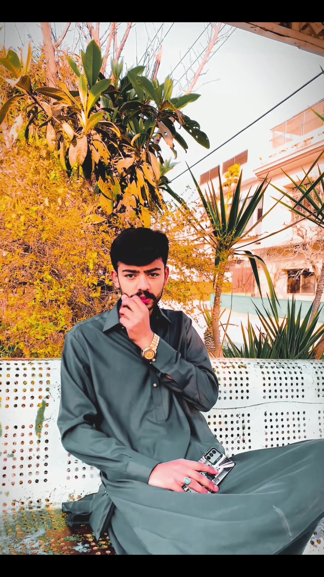 @👑اعوان زادہ👑