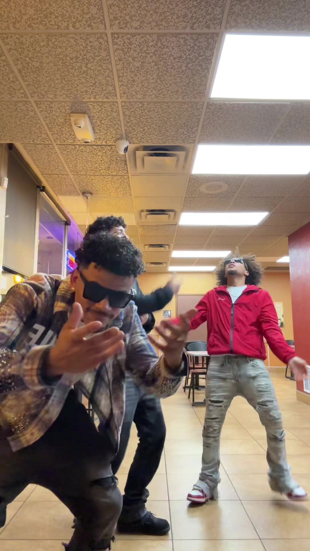 @theyhatesmove1k