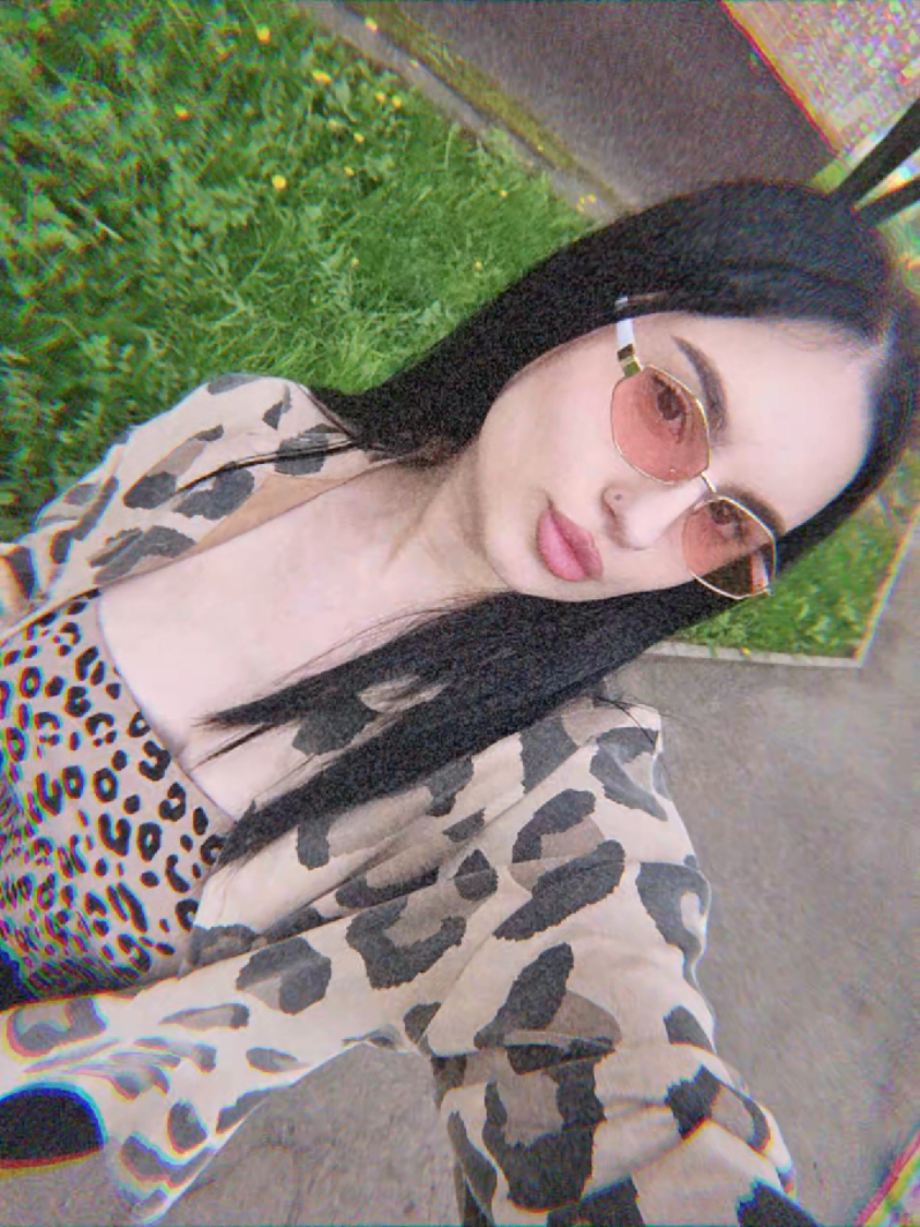 @лаура_ciuguryan