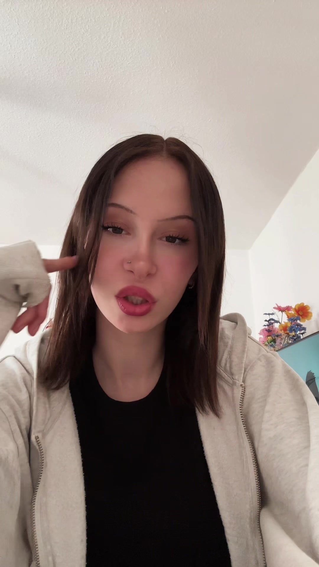 @officially_.jill