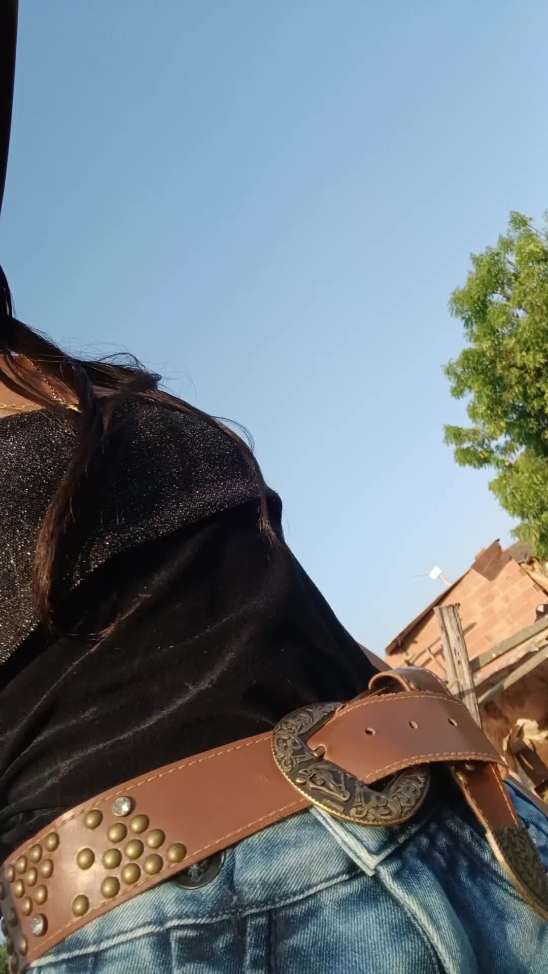 @L.L🖤👑
