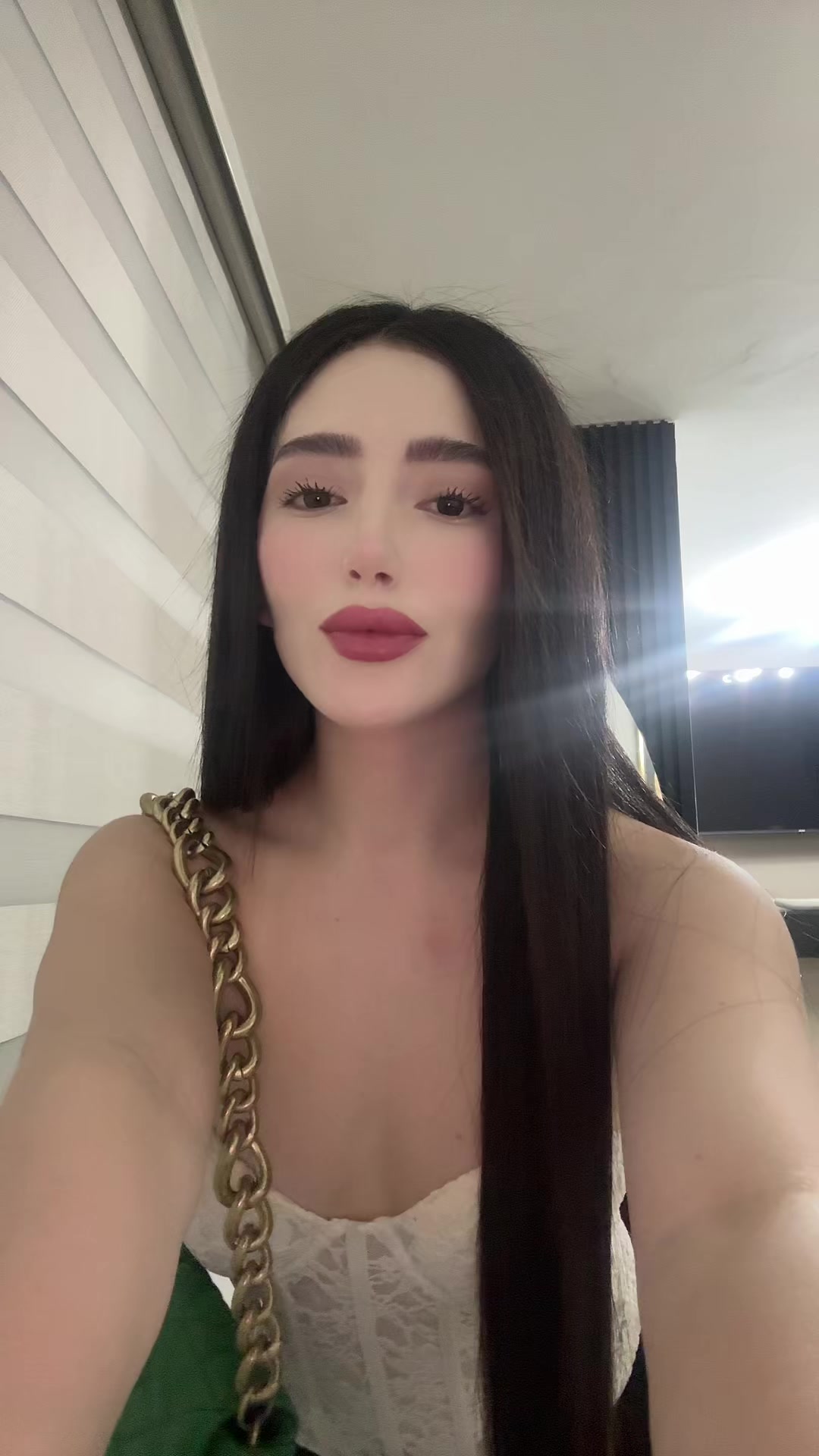 @vania