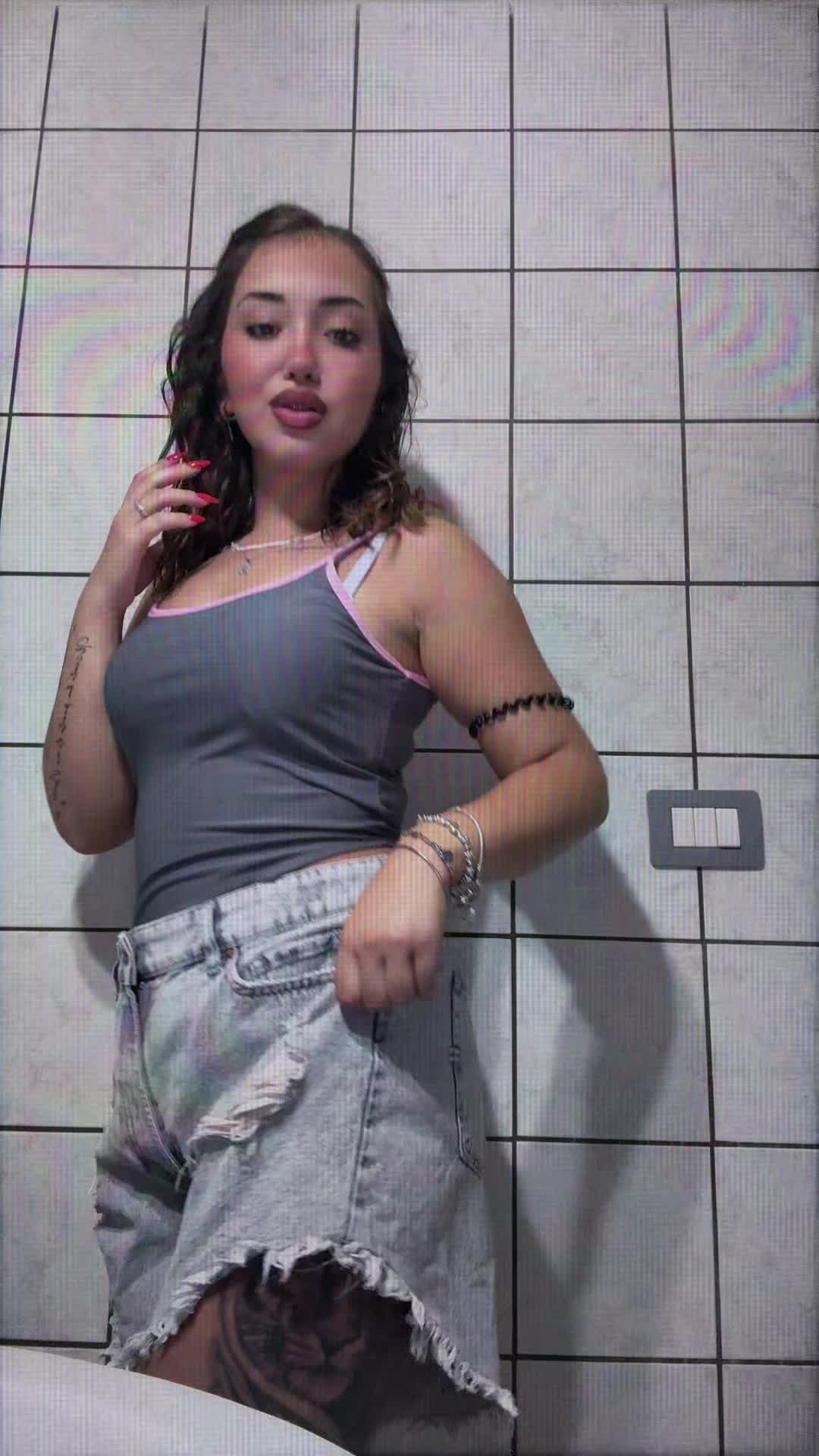 @A cinesin_spammm๐ธ๐ฝ๐