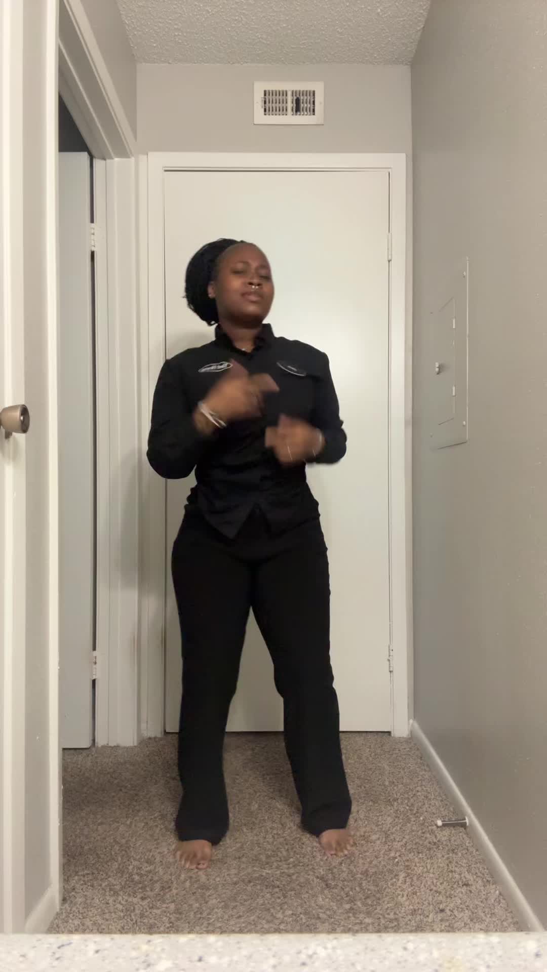 @C&rsquo;nya🖤.