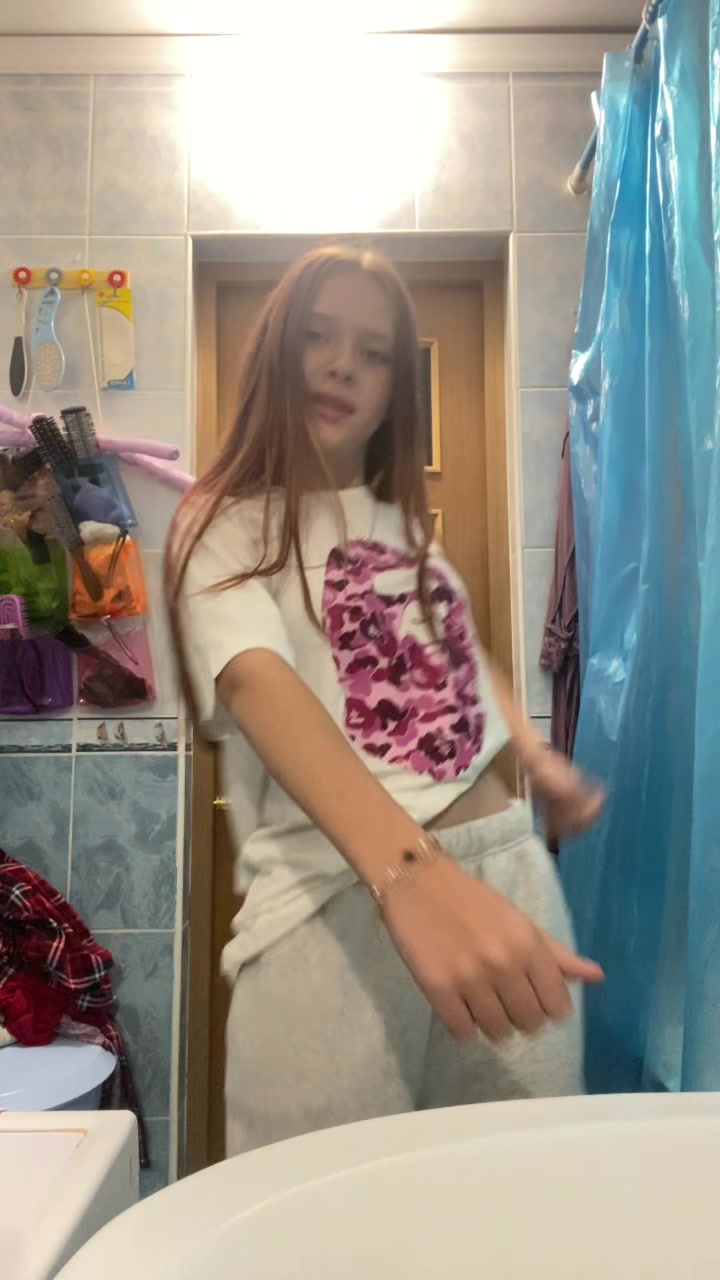 @Гагаринец 💸🕶️🫰🏻