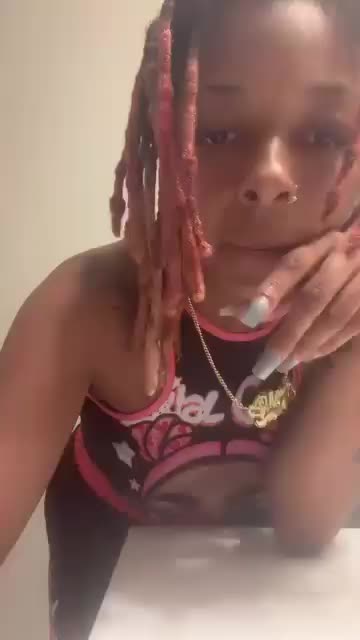 @Compton Baddies Offical Page