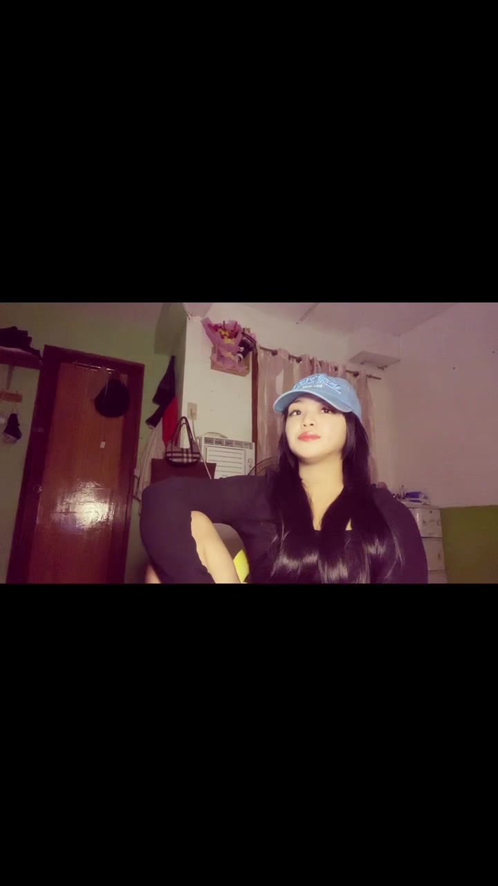 @Alliii