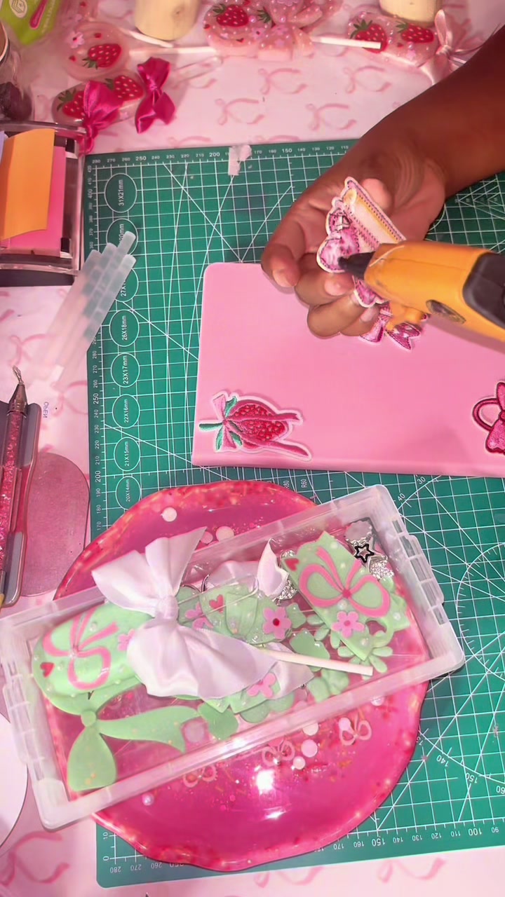 @Mika Dore Inspires| AI&CRAFTS