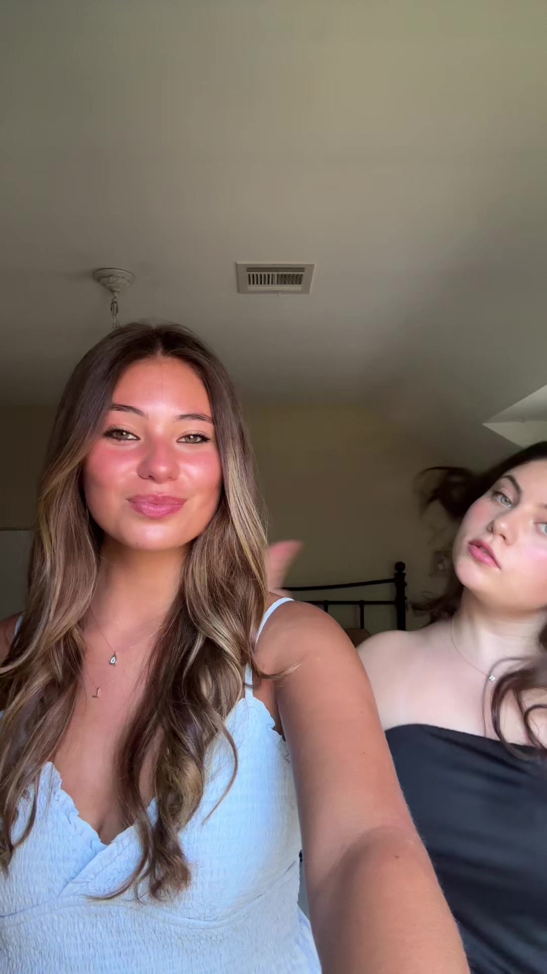 @Lara