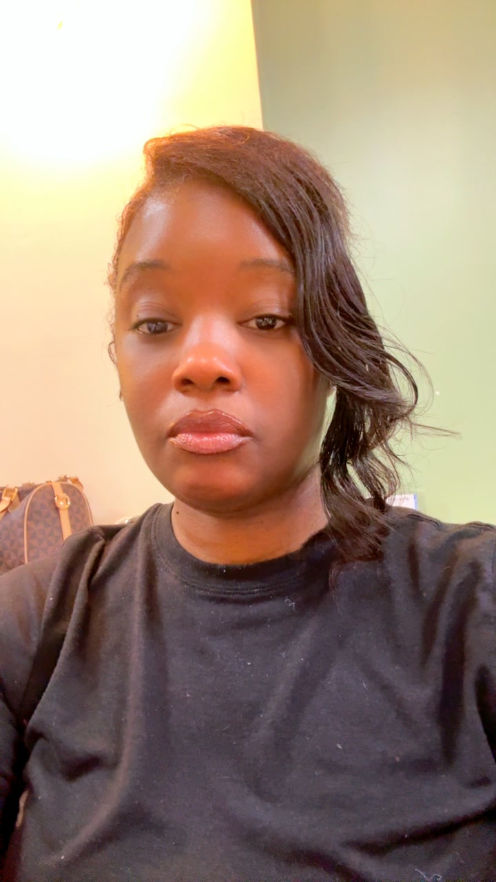 @Carelle M | content creator