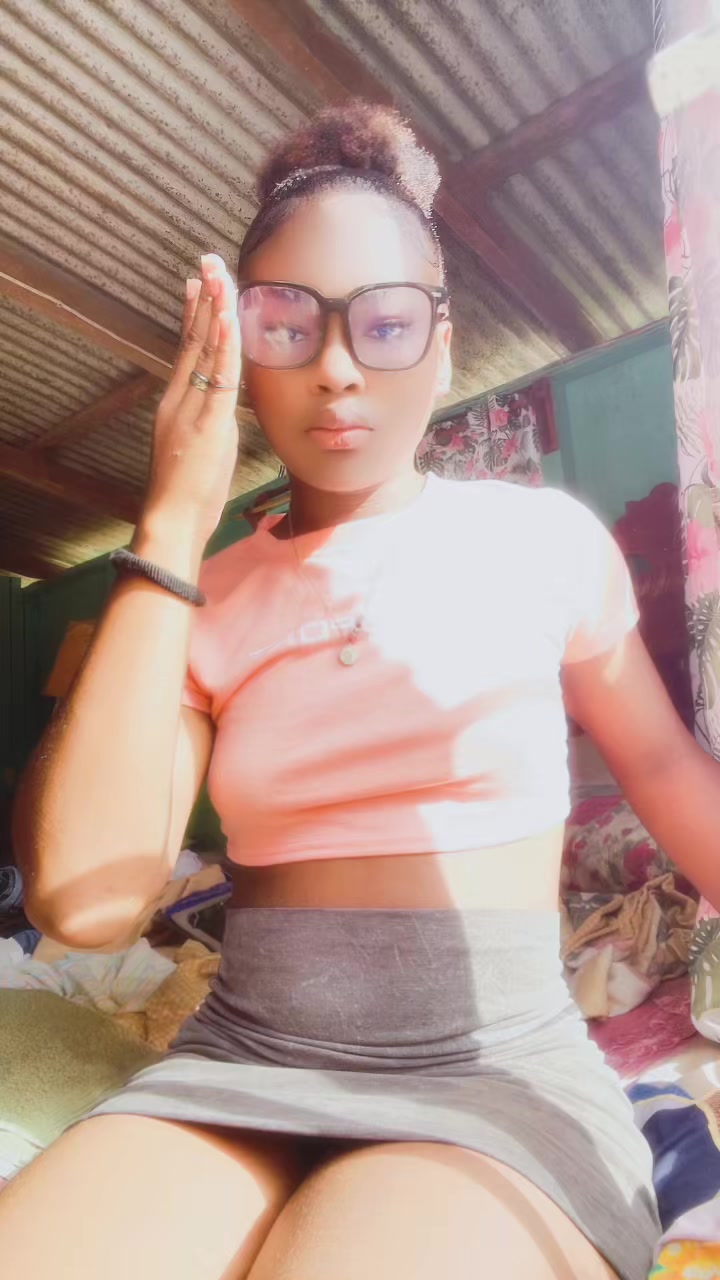 @1curvydeva🫶❤️&zwj;🔥👣