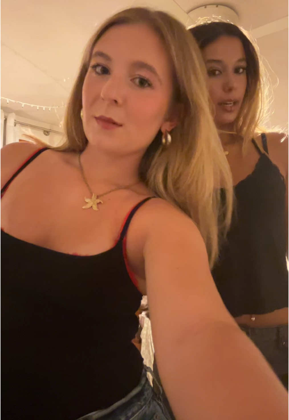 @AV