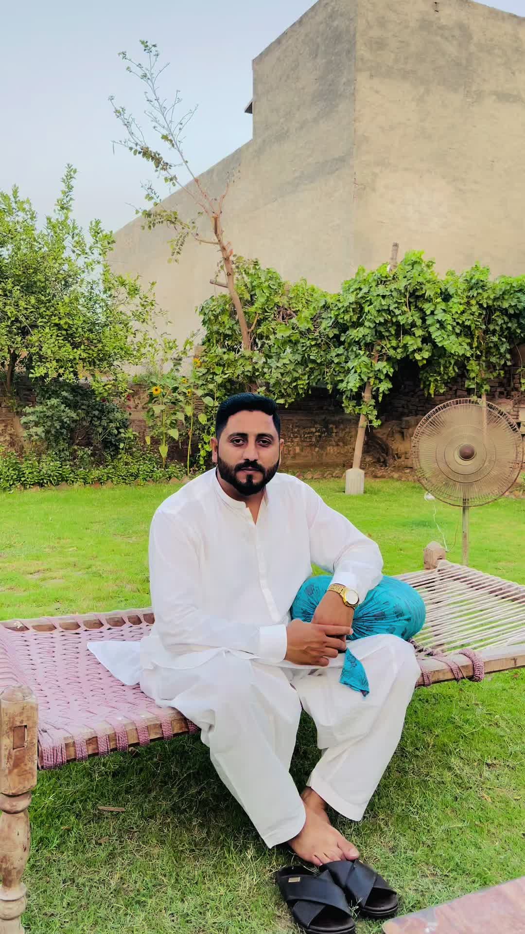@Gaggi Mehar