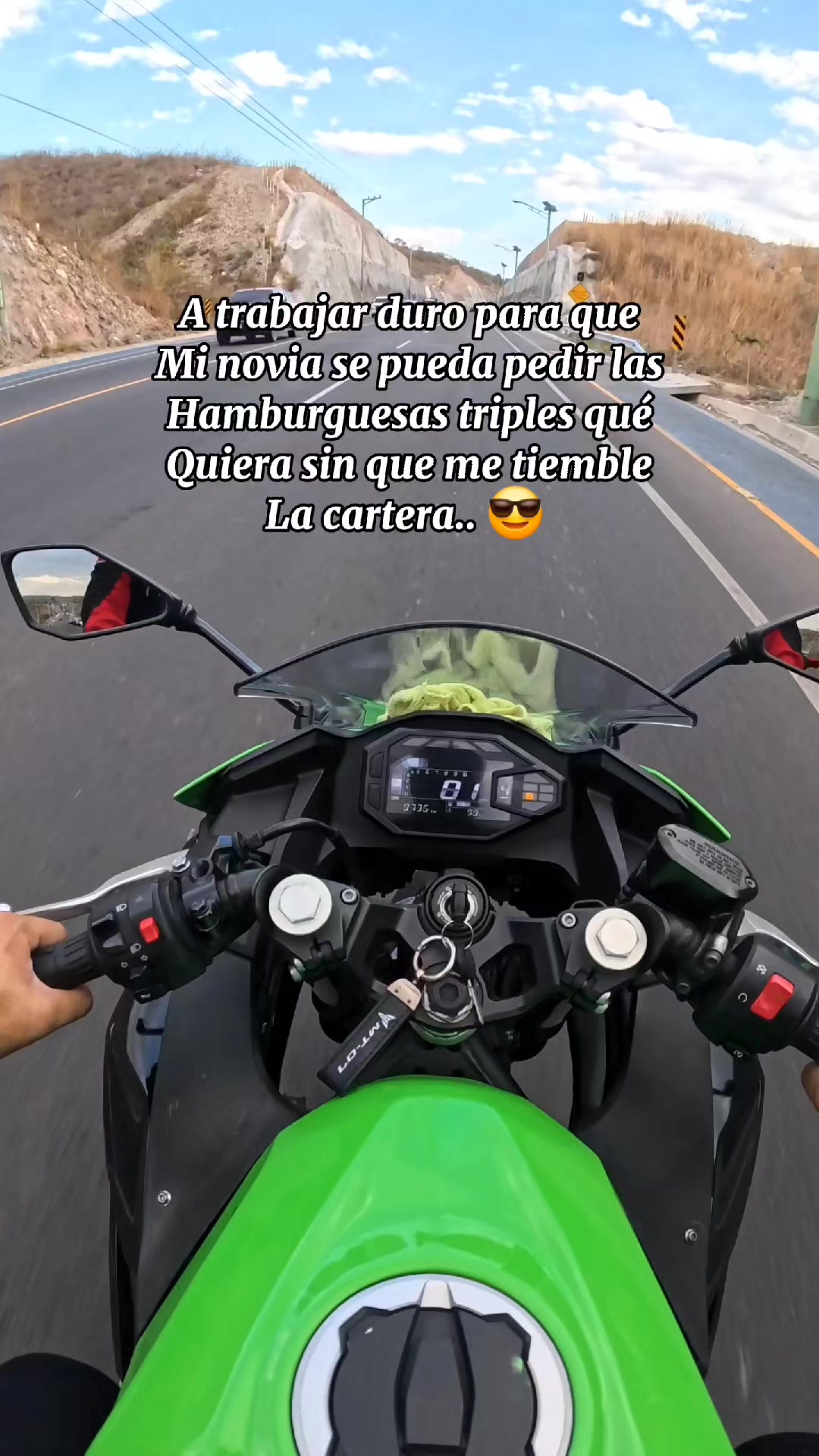 @La Mamalona🇸🇻🏍️