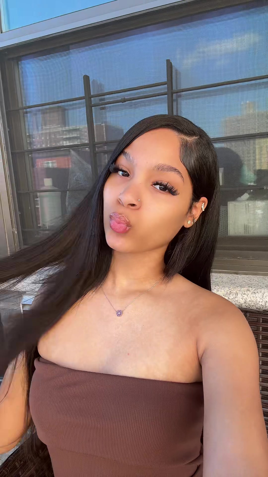 @LizzyB💚
