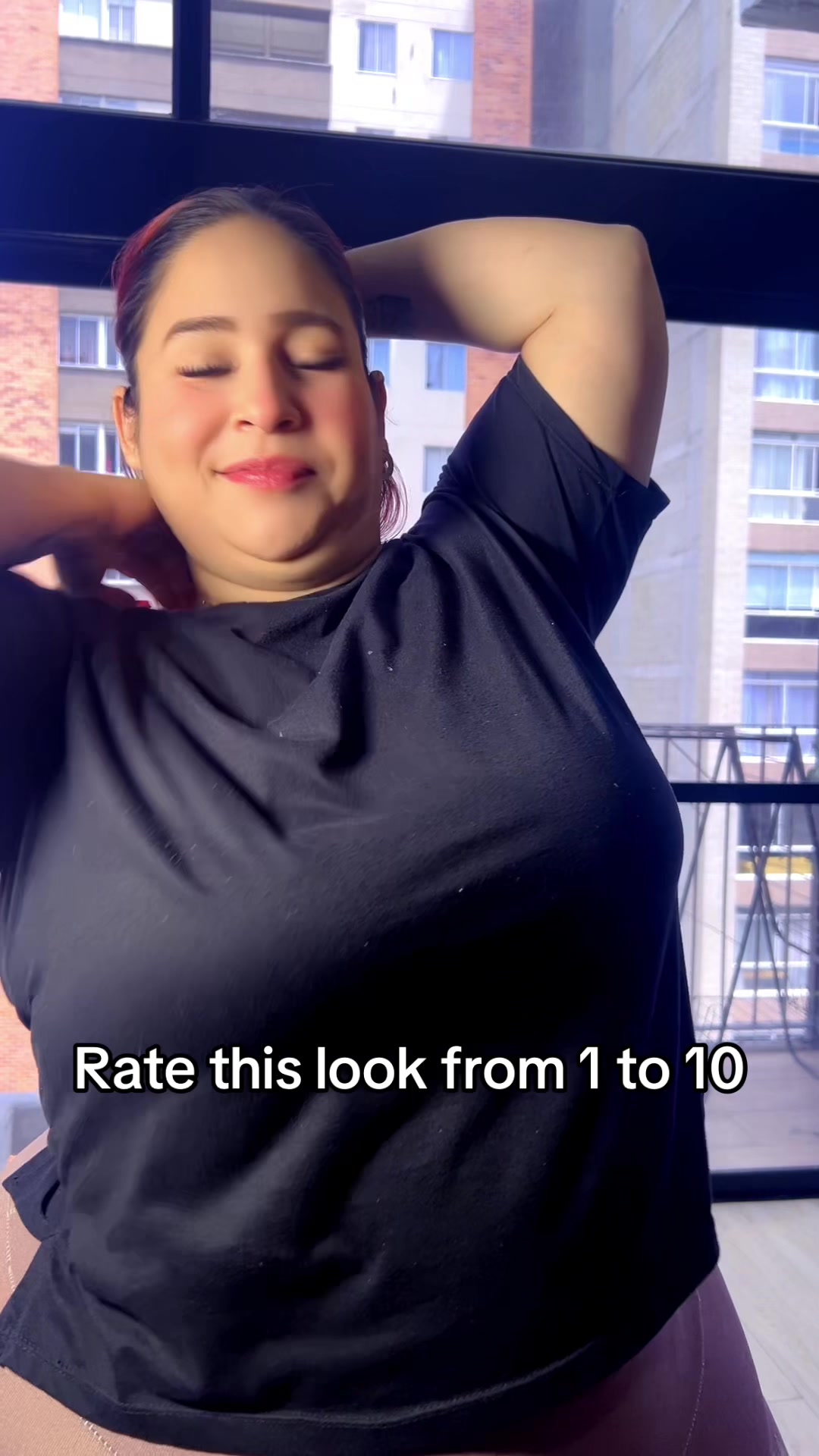 @lola