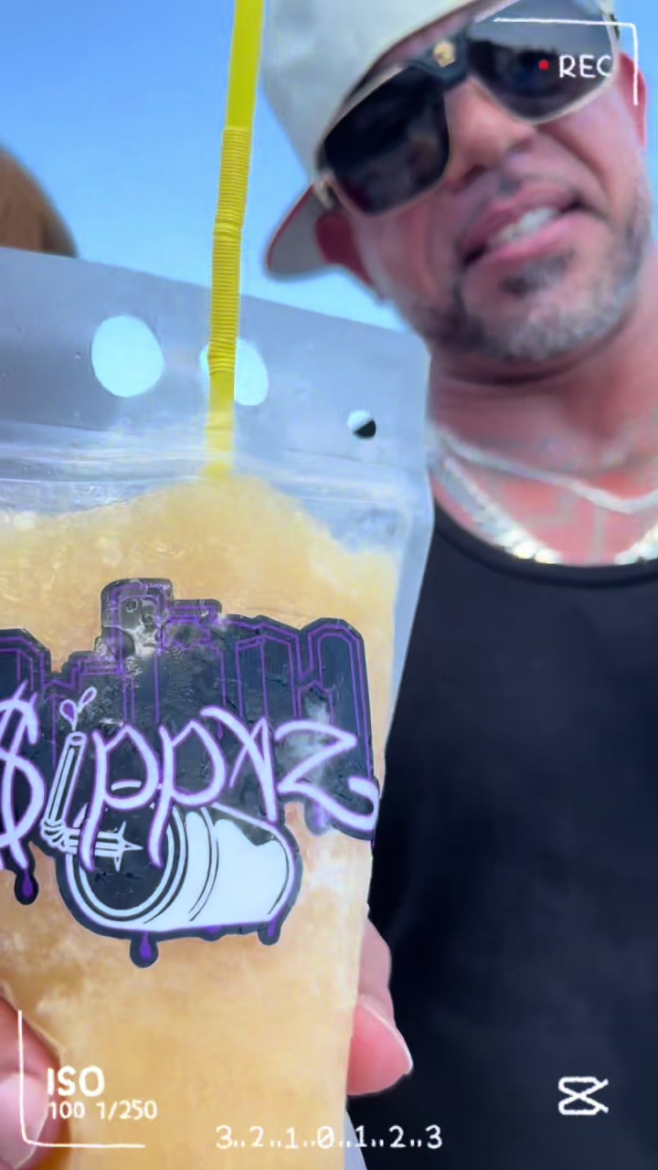 @Sippaz