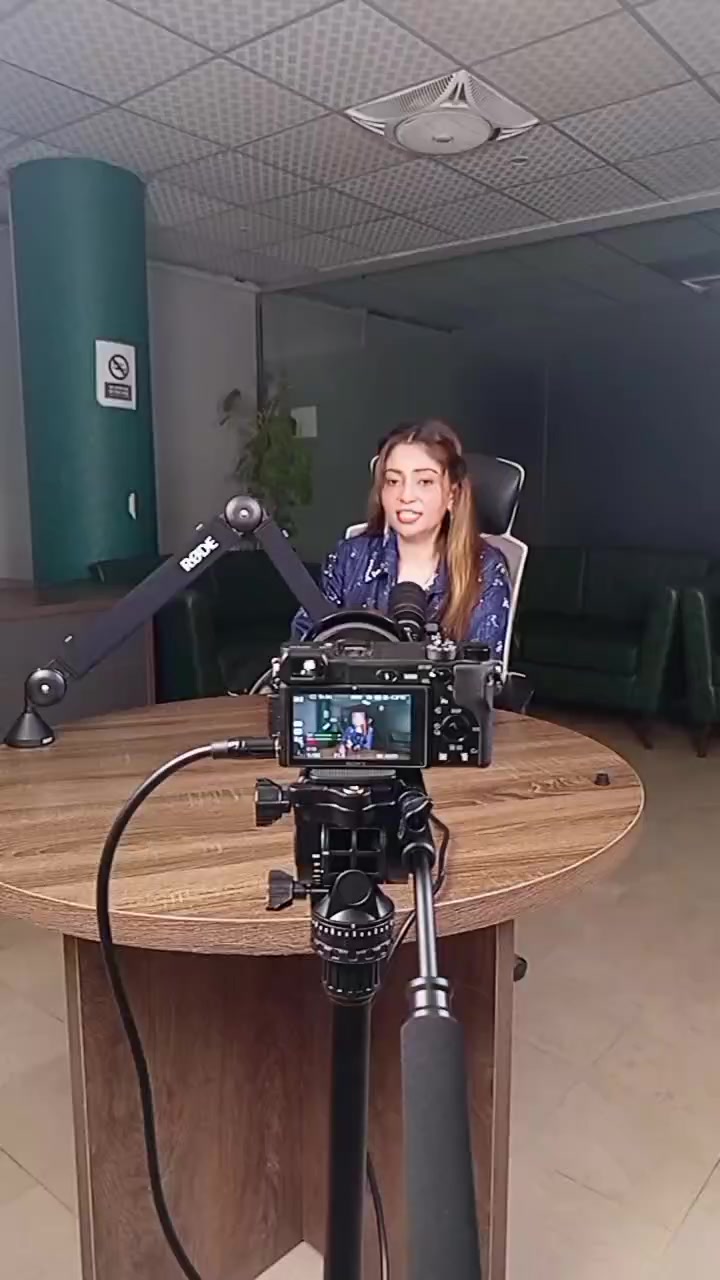 @Neelam_Mahi