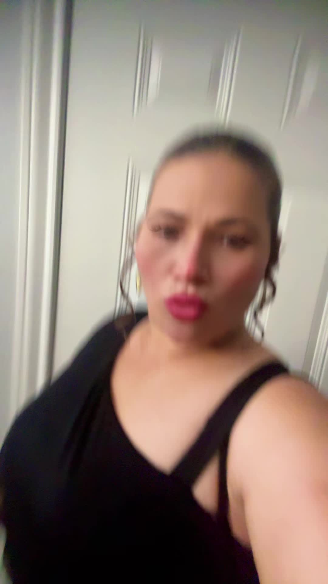 @Iliana