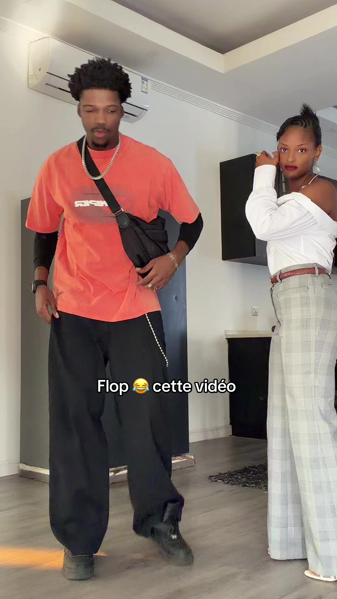 @Axel Merryl