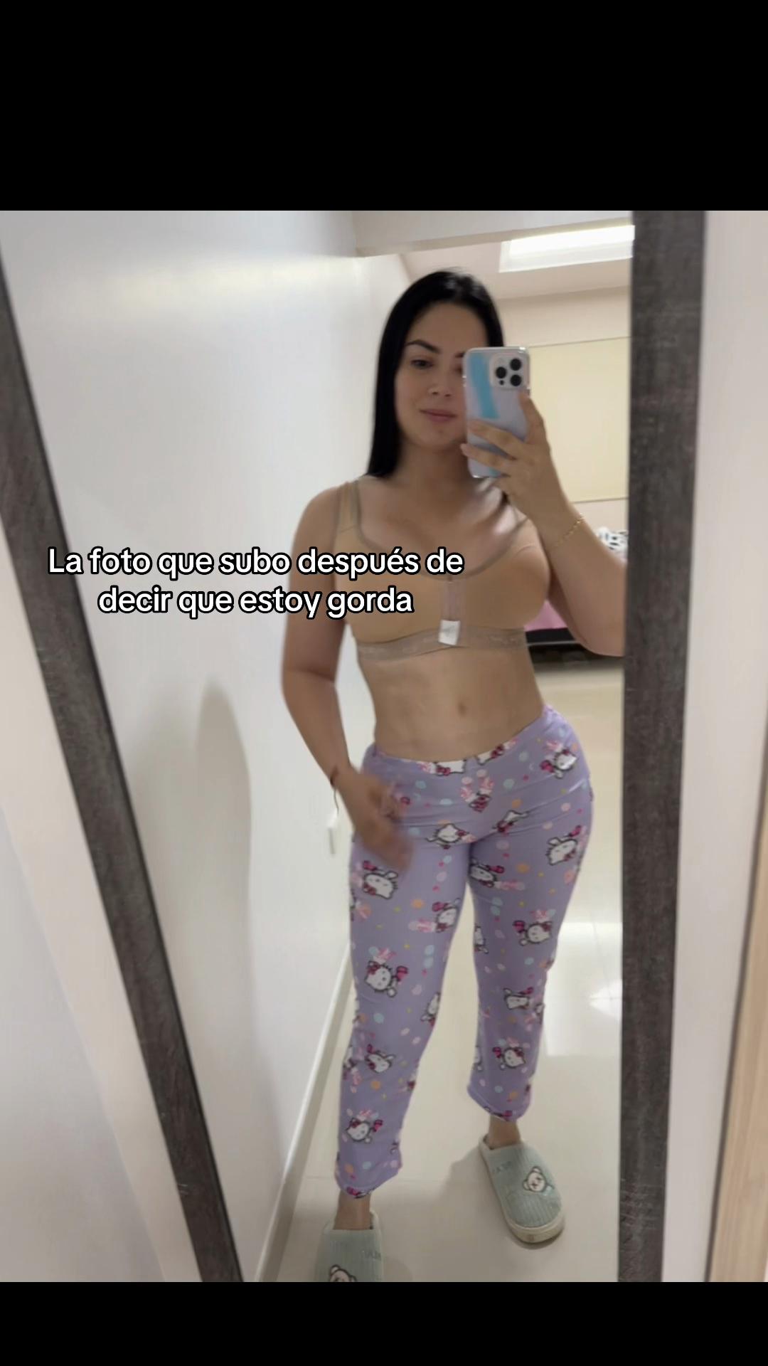 @whitney villalobos🍓