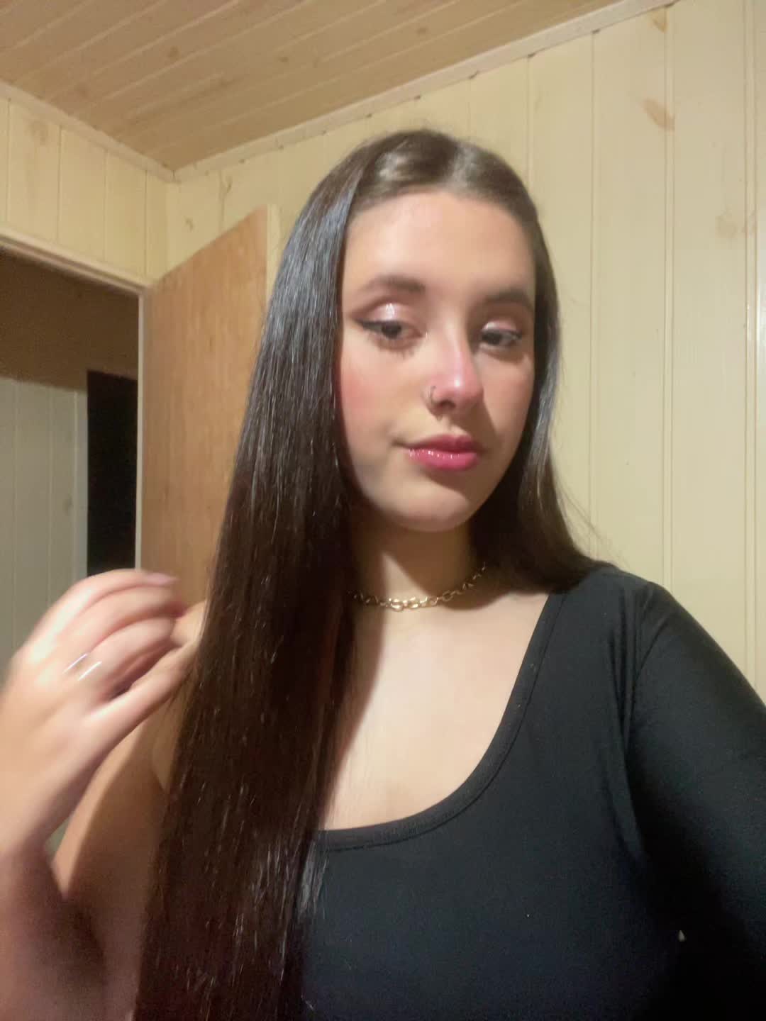 @yo💋💫