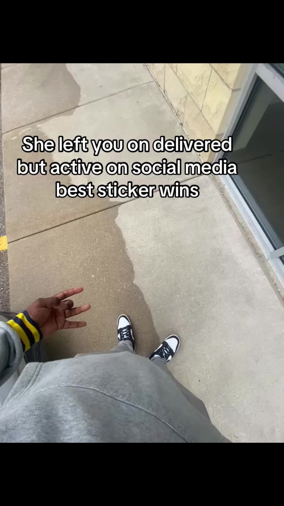 @ITSJUSTDEDE