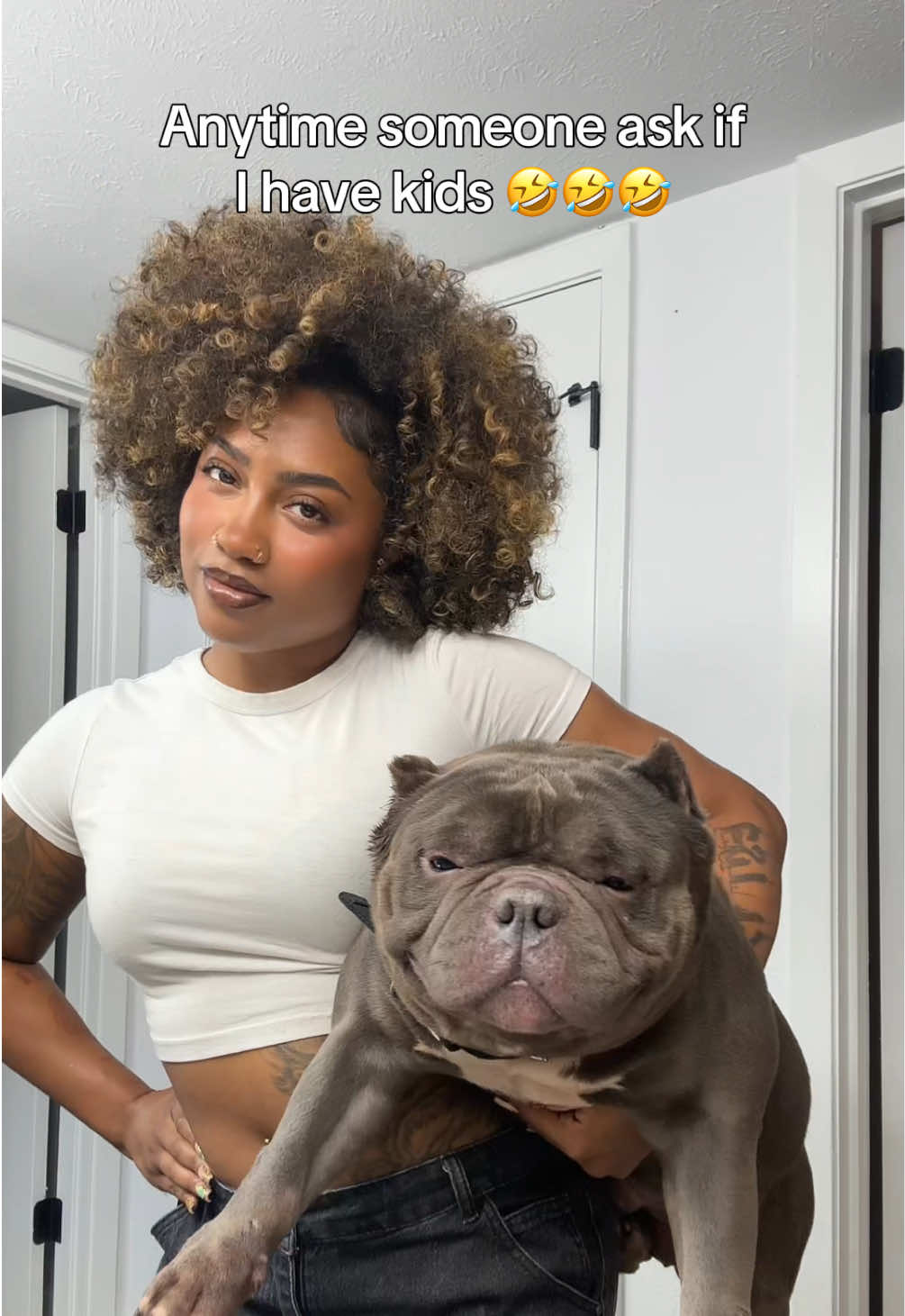 @curlybeviie