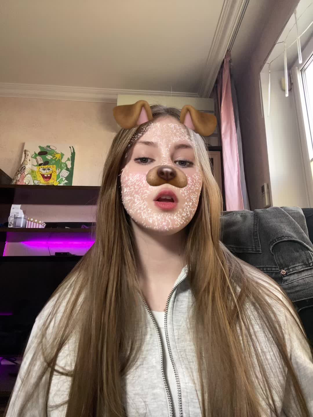 @sanyaaqxi