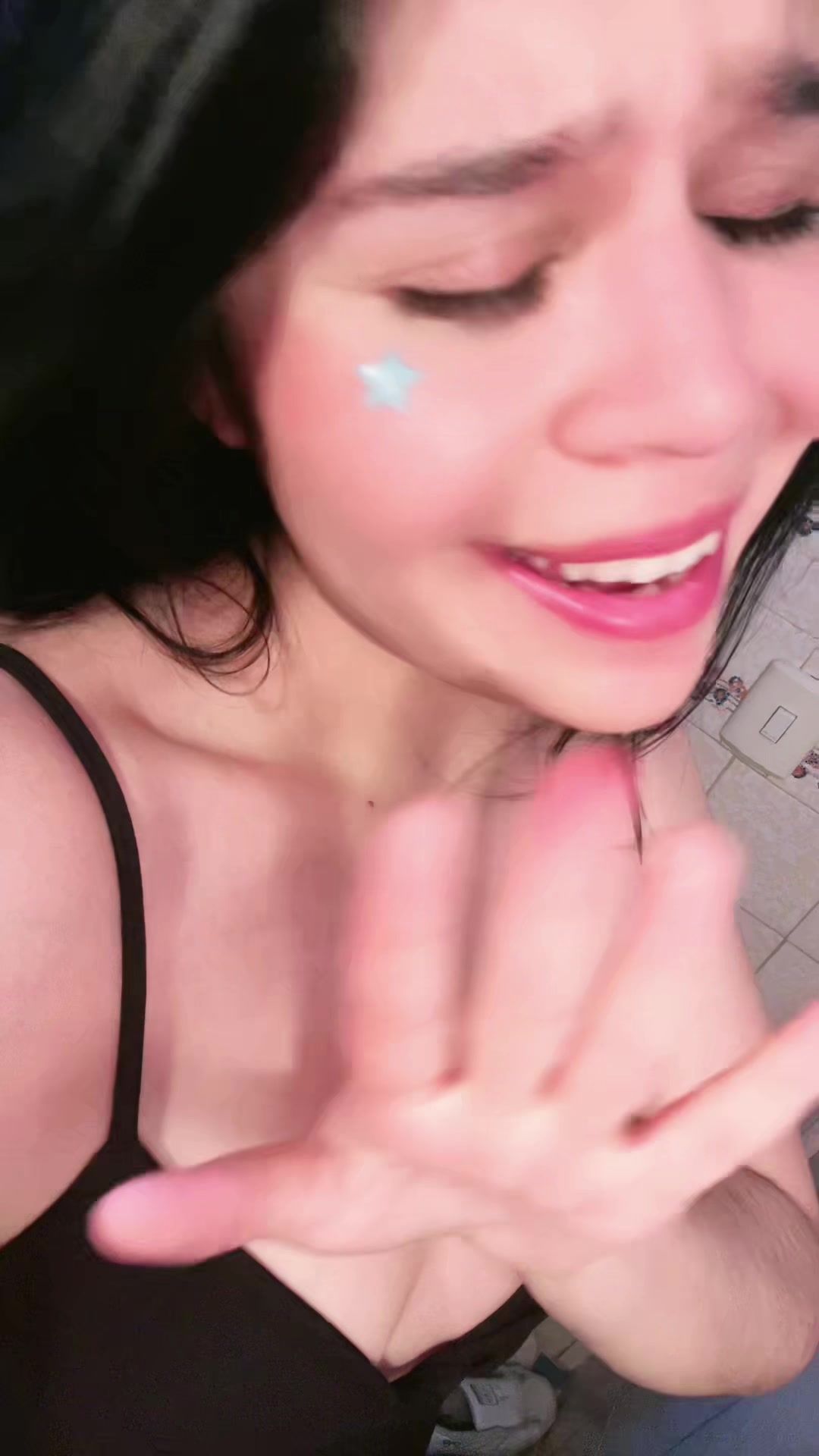 @Genesis Sthephania