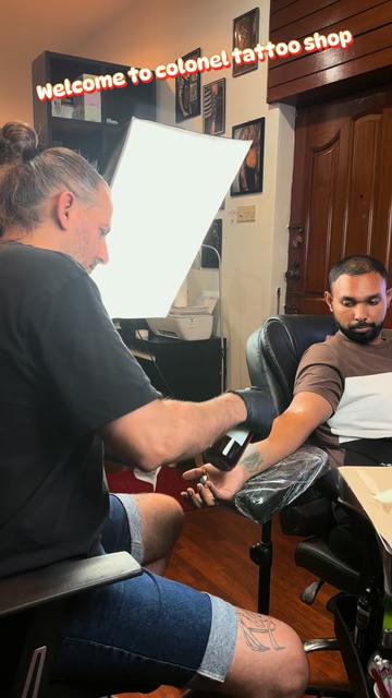 @Colonel tattoo shop
