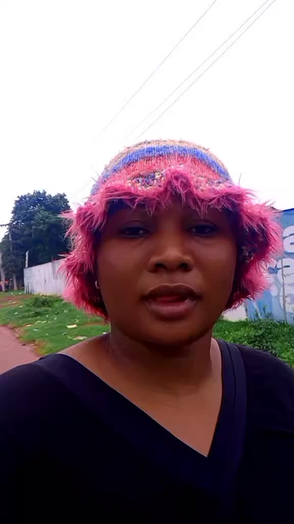 @Julia🦺🛍️