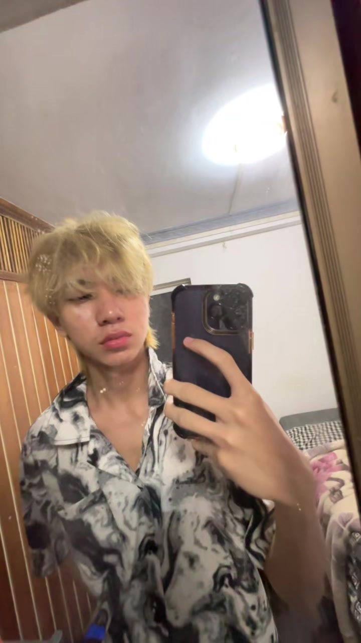 @Lin Myat Thurain