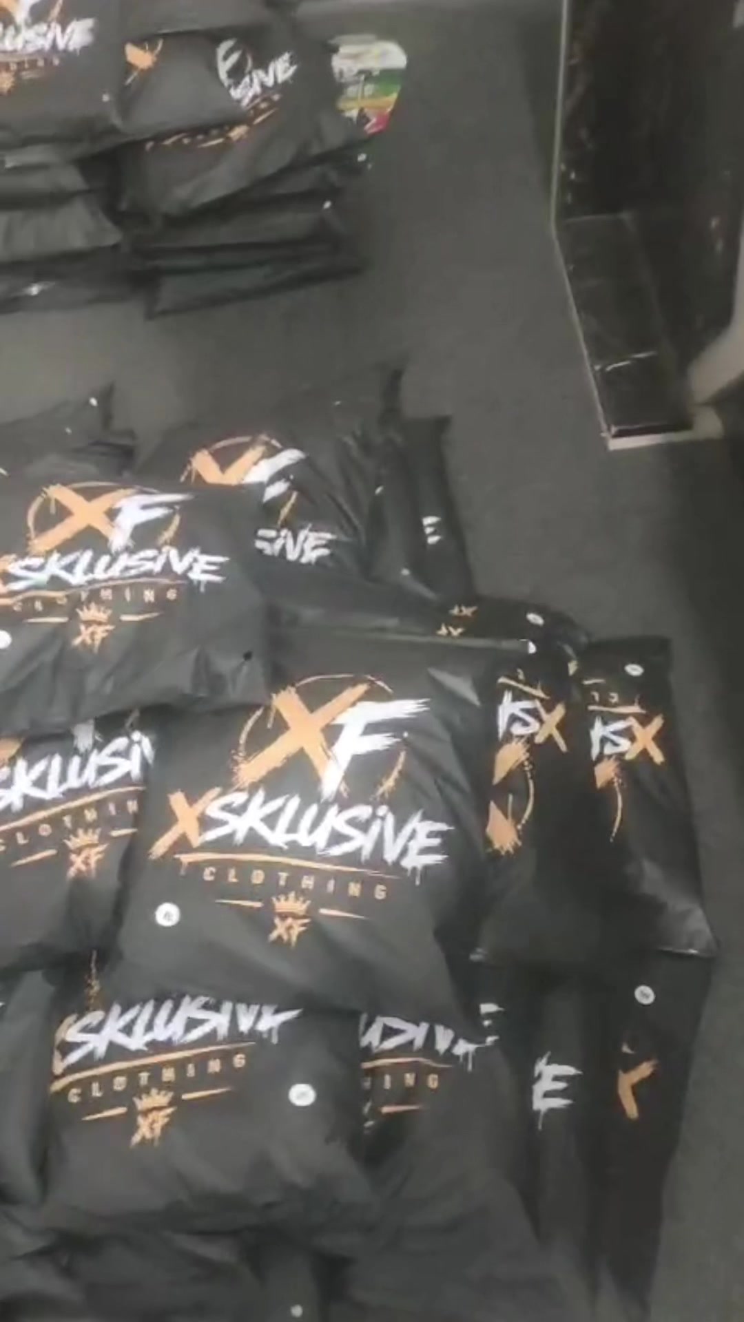 @Xsklusive Fashion LLC